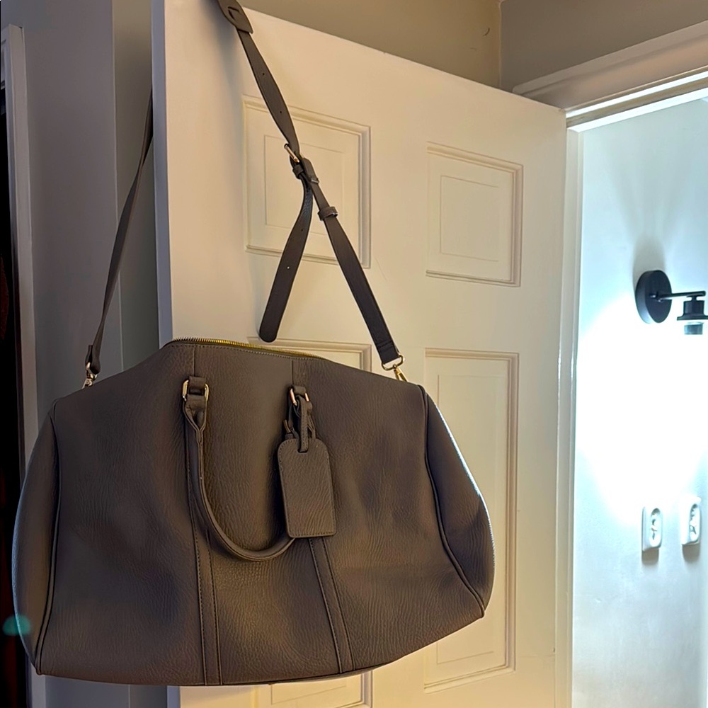 Elegant grey Leather Tote Bag from sole society